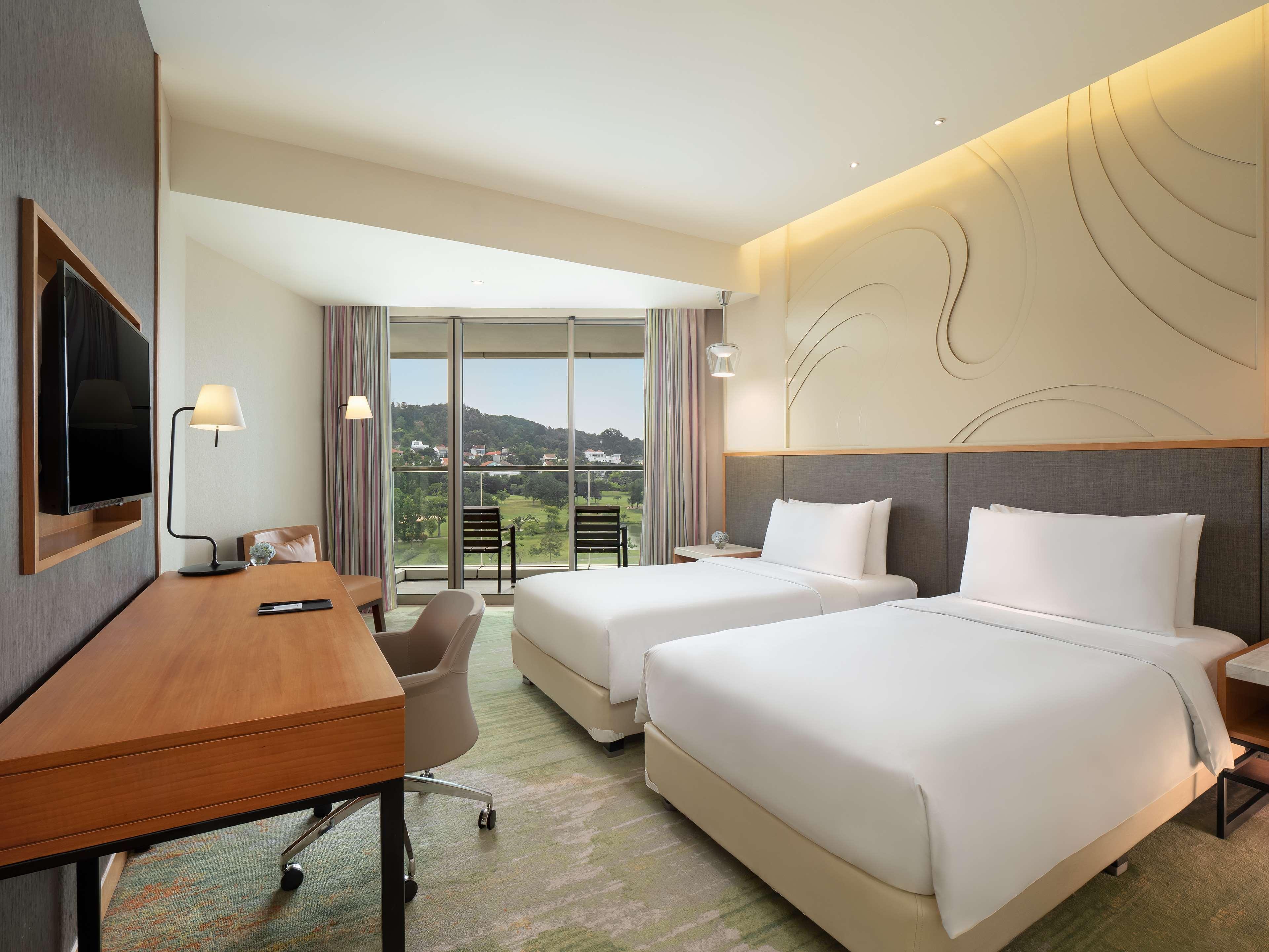 होटल Radisson Golf & Convention Center Batam