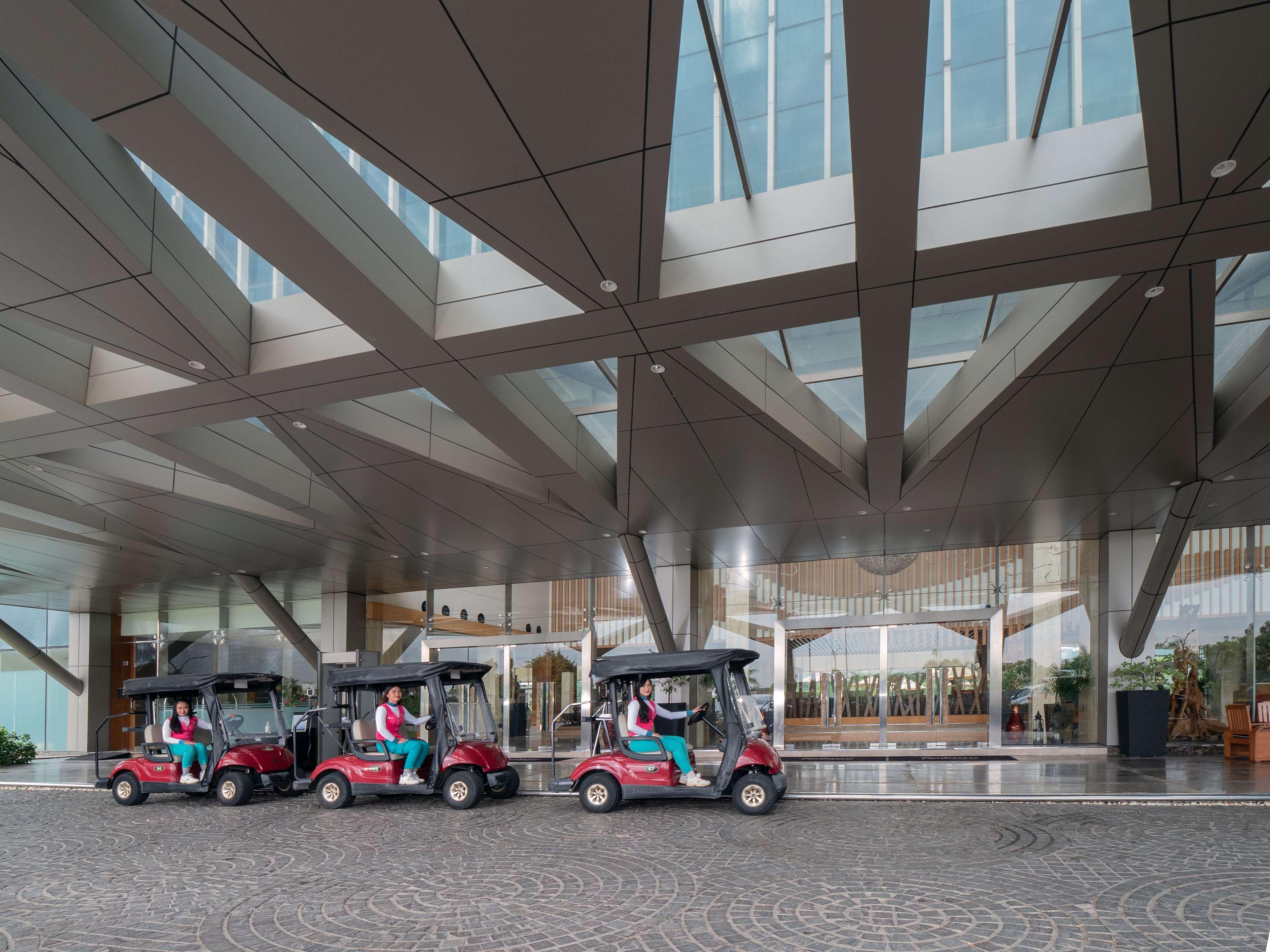 Radisson Golf & Convention Center Batam