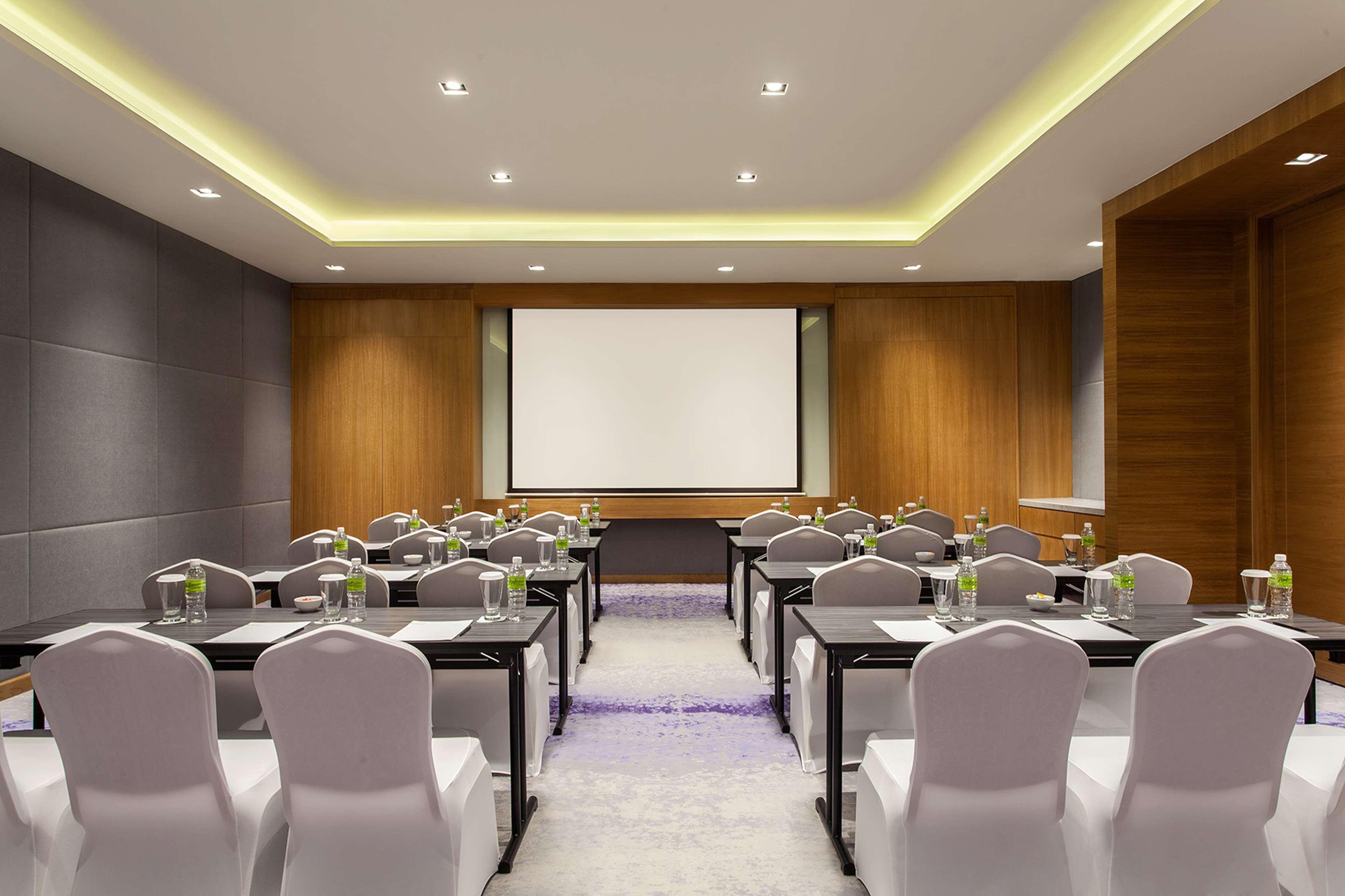 Radisson Golf & Convention Center 4*